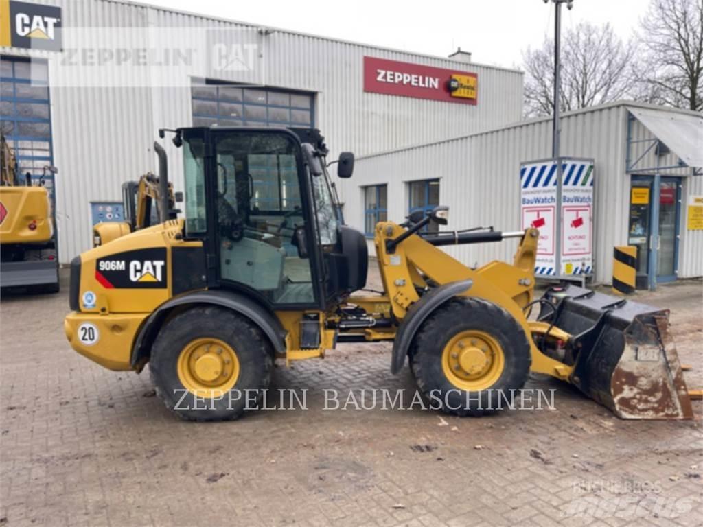 CAT 906M Pyöräkuormaajat