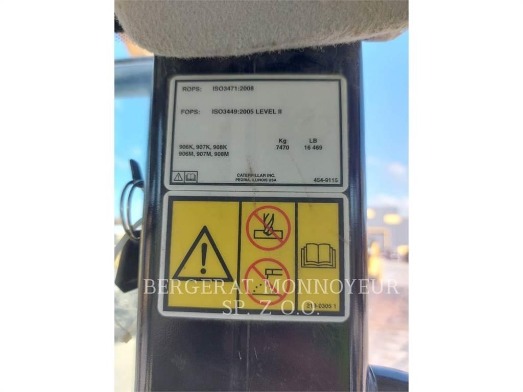 CAT 906M Pyöräkuormaajat