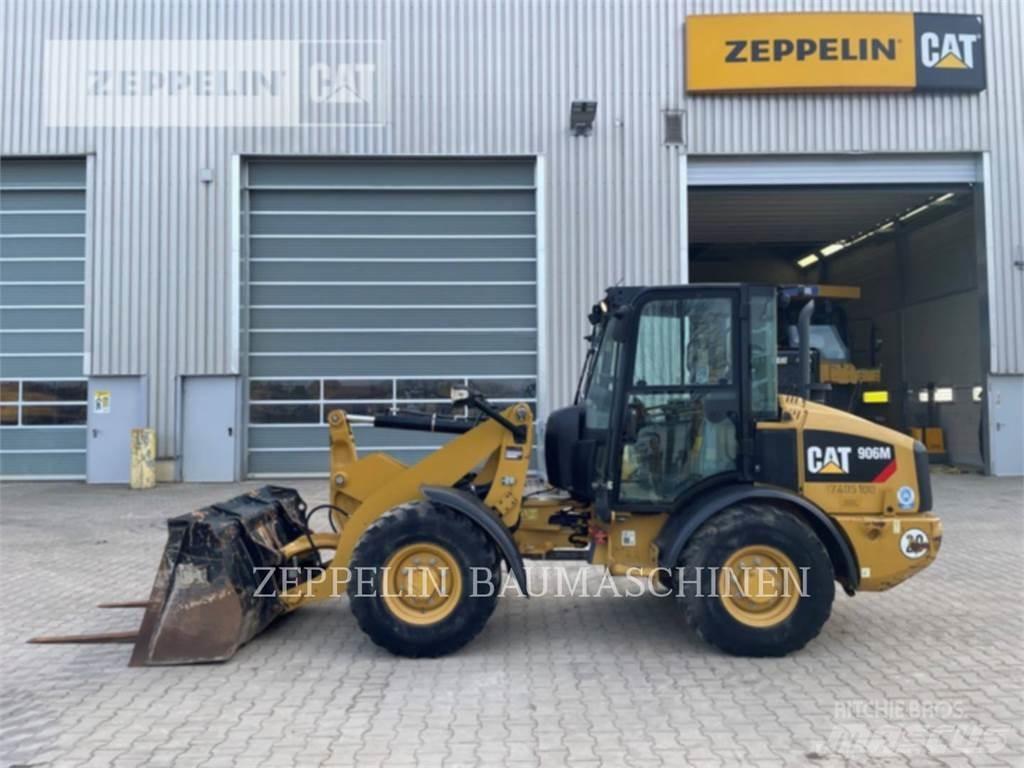 CAT 906M Pyöräkuormaajat