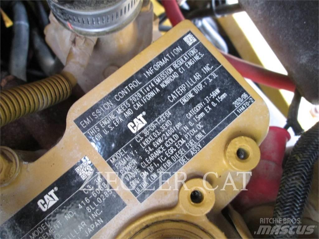 CAT 906M Pyöräkuormaajat