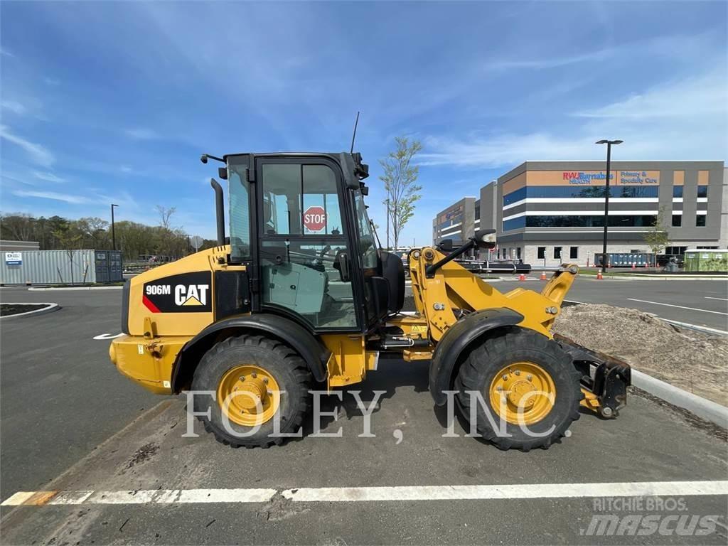 CAT 906M Pyöräkuormaajat