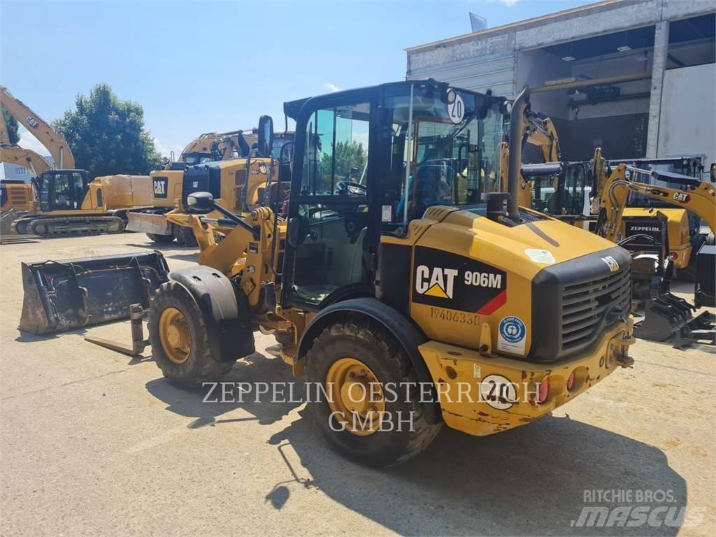 CAT 906M Pyöräkuormaajat
