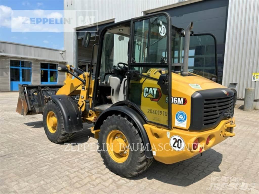 CAT 906M Pyöräkuormaajat