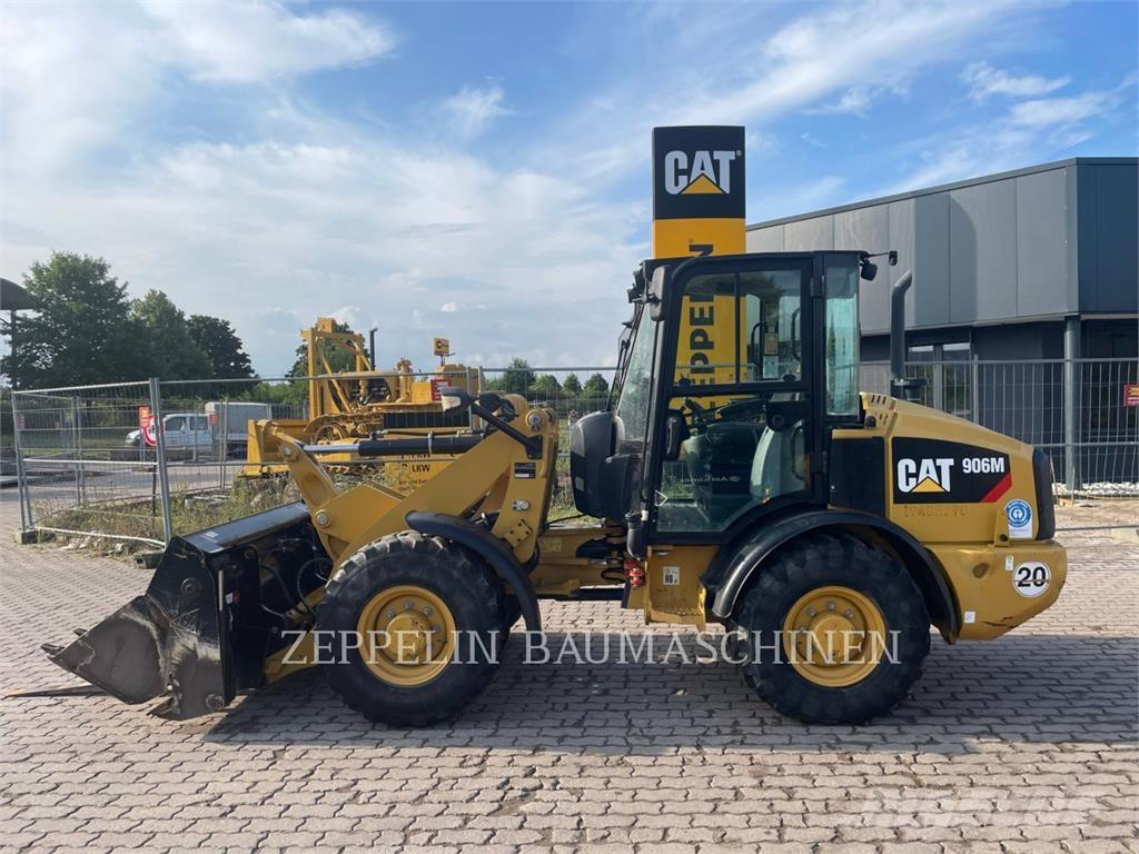 CAT 906M Pyöräkuormaajat