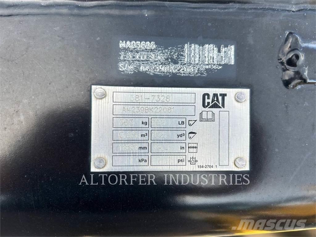 CAT 907-14 Pyöräkuormaajat