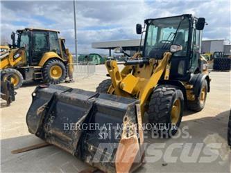 CAT 907M Pyöräkuormaajat
