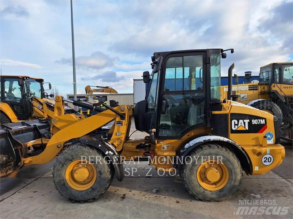 CAT 907M Pyöräkuormaajat