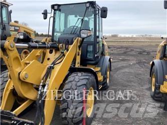 CAT 907M Pyöräkuormaajat