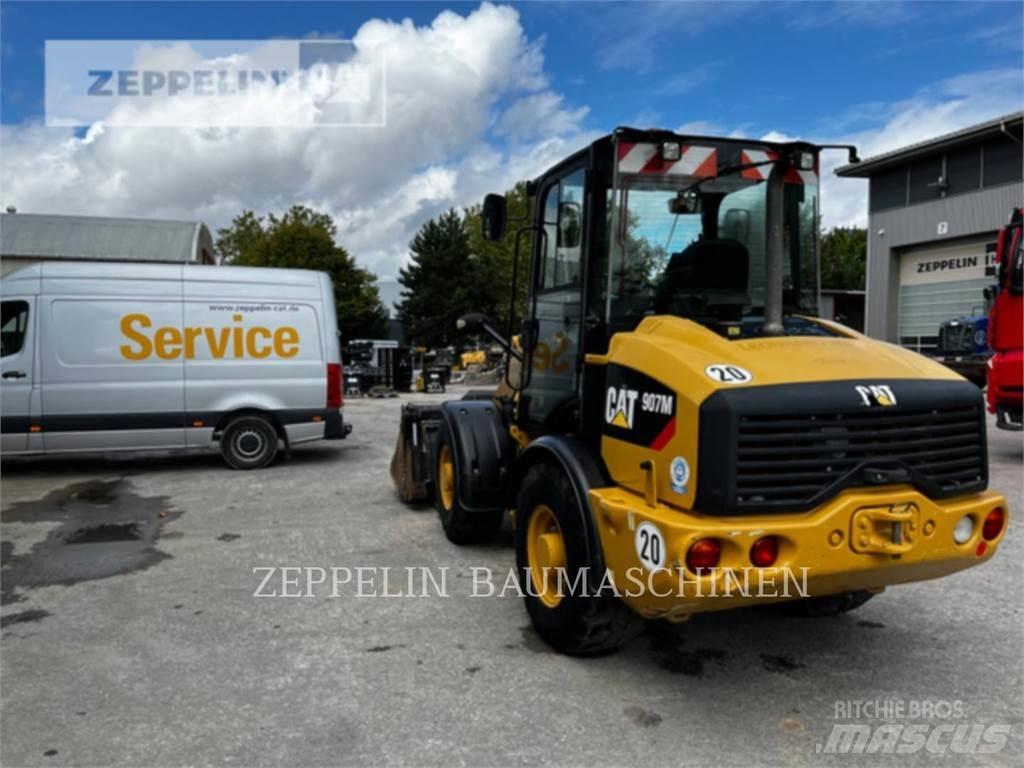 CAT 907M Pyöräkuormaajat