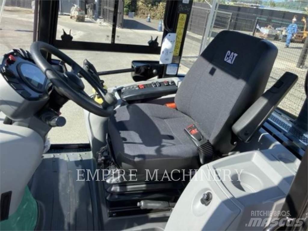 CAT 907M Pyöräkuormaajat