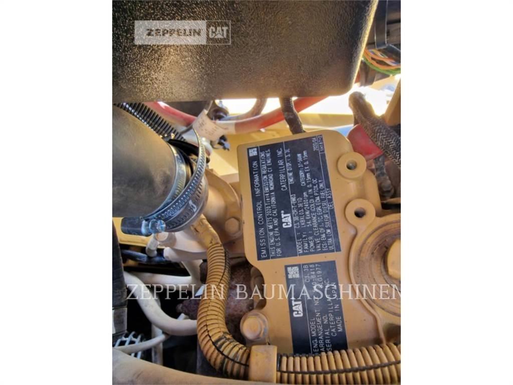 CAT 907M Pyöräkuormaajat
