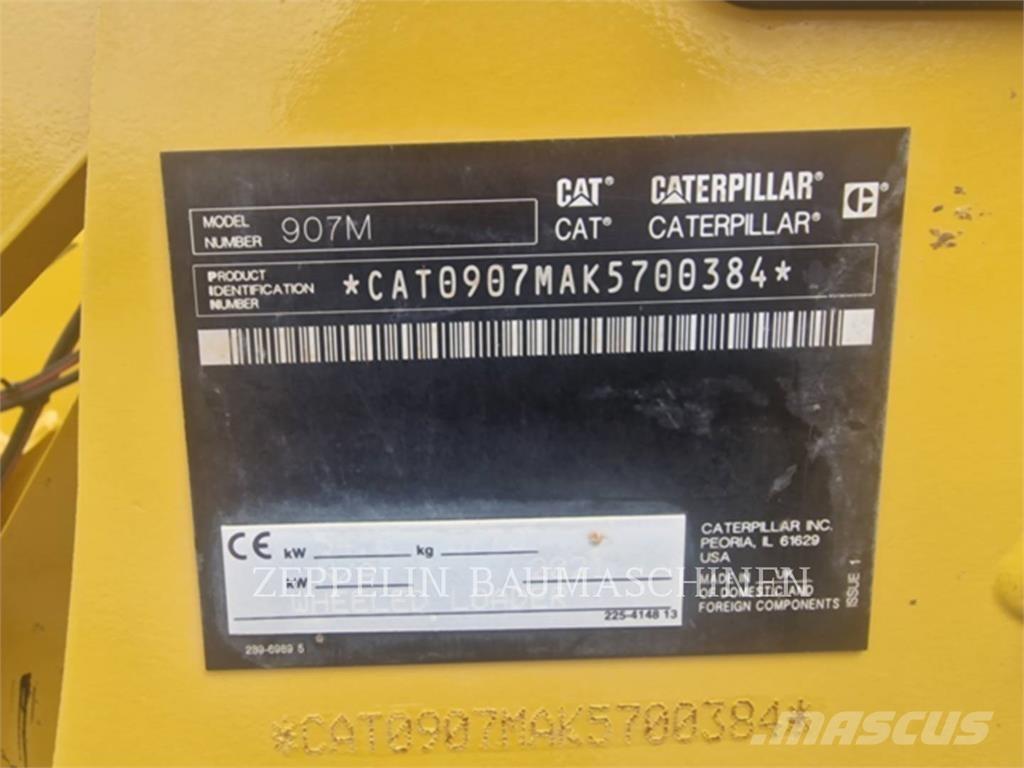 CAT 907M Pyöräkuormaajat