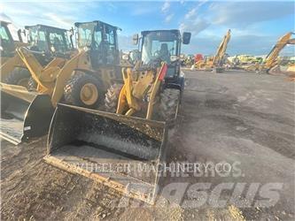 CAT 908 Pyöräkuormaajat