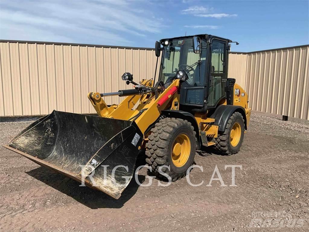 CAT 908 Pyöräkuormaajat