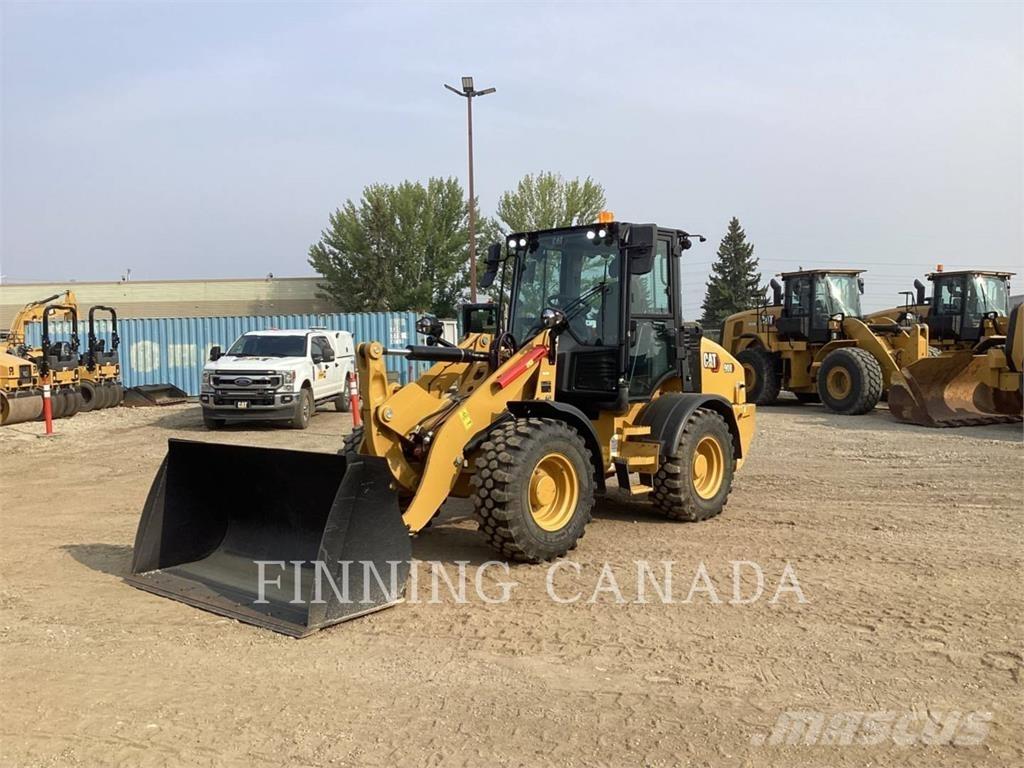 CAT 908 Pyöräkuormaajat