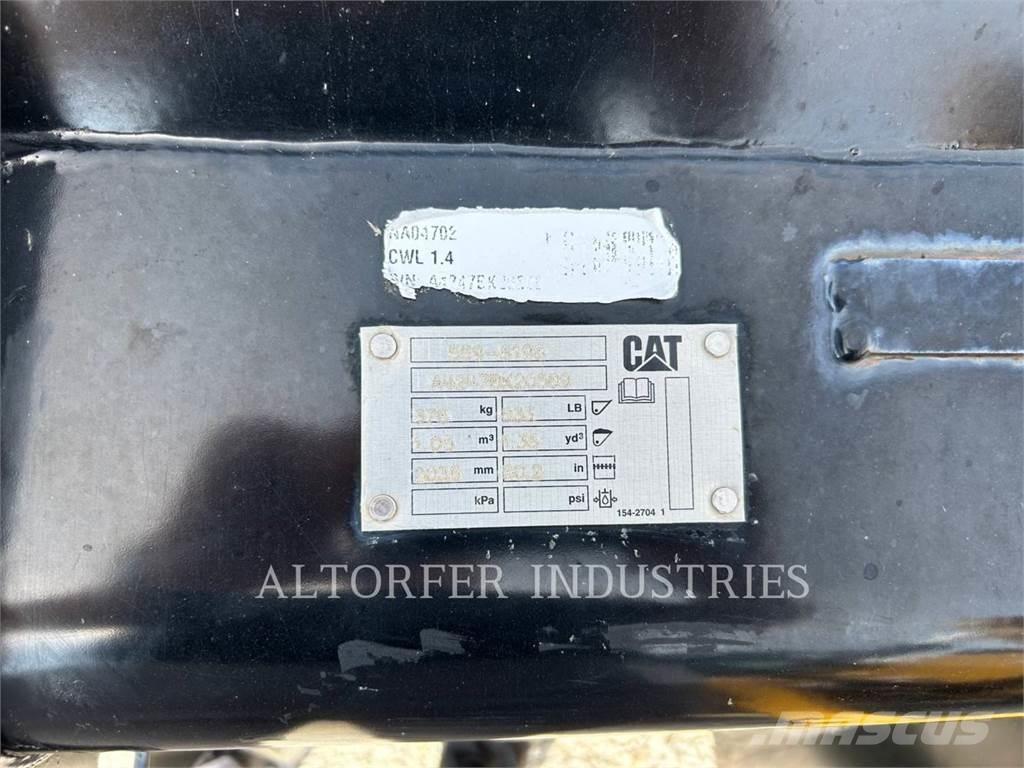 CAT 908-14 Pyöräkuormaajat
