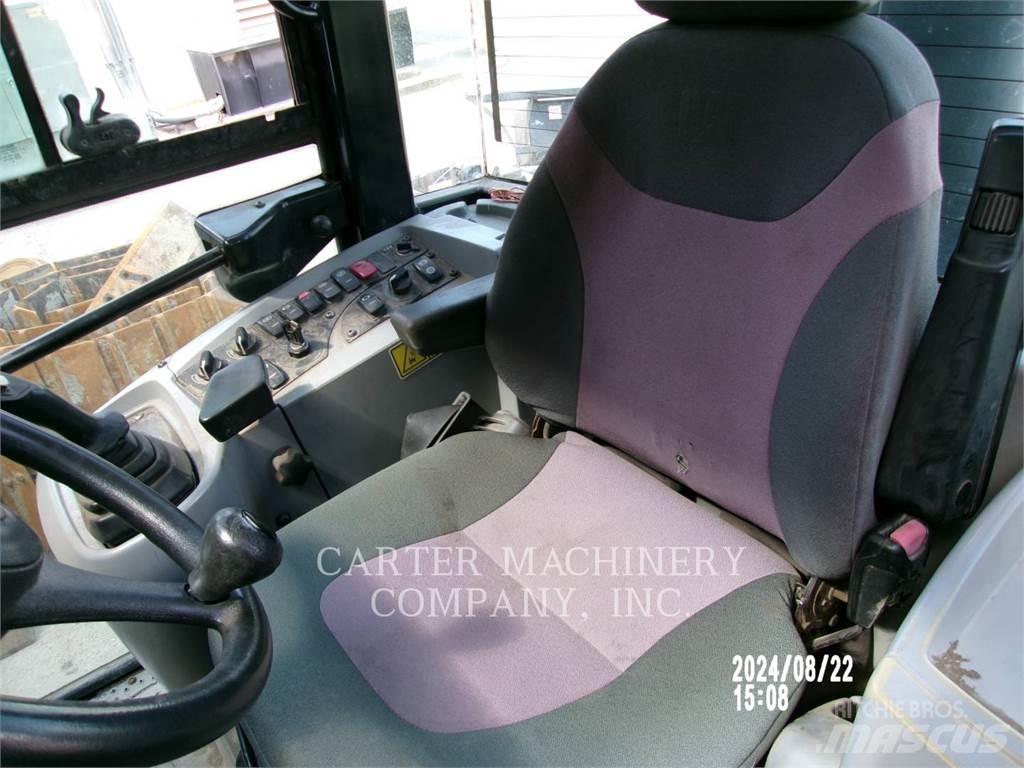 CAT 908H2 Pyöräkuormaajat