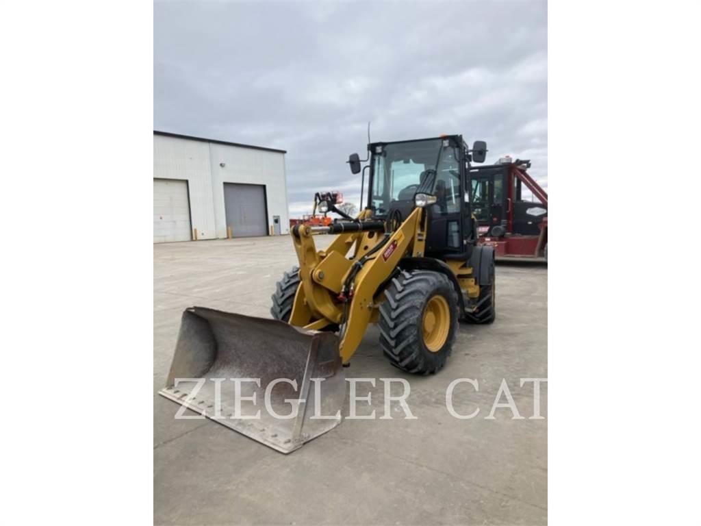 CAT 908M Pyöräkuormaajat