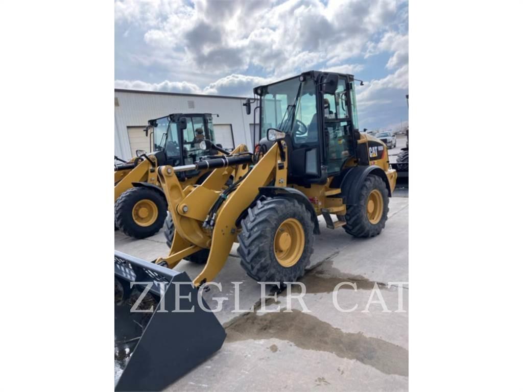CAT 908M Pyöräkuormaajat