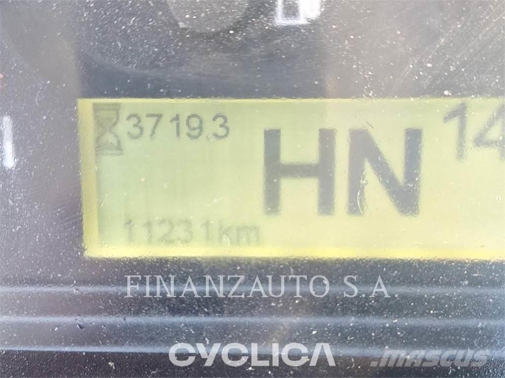 CAT 908M Pyöräkuormaajat