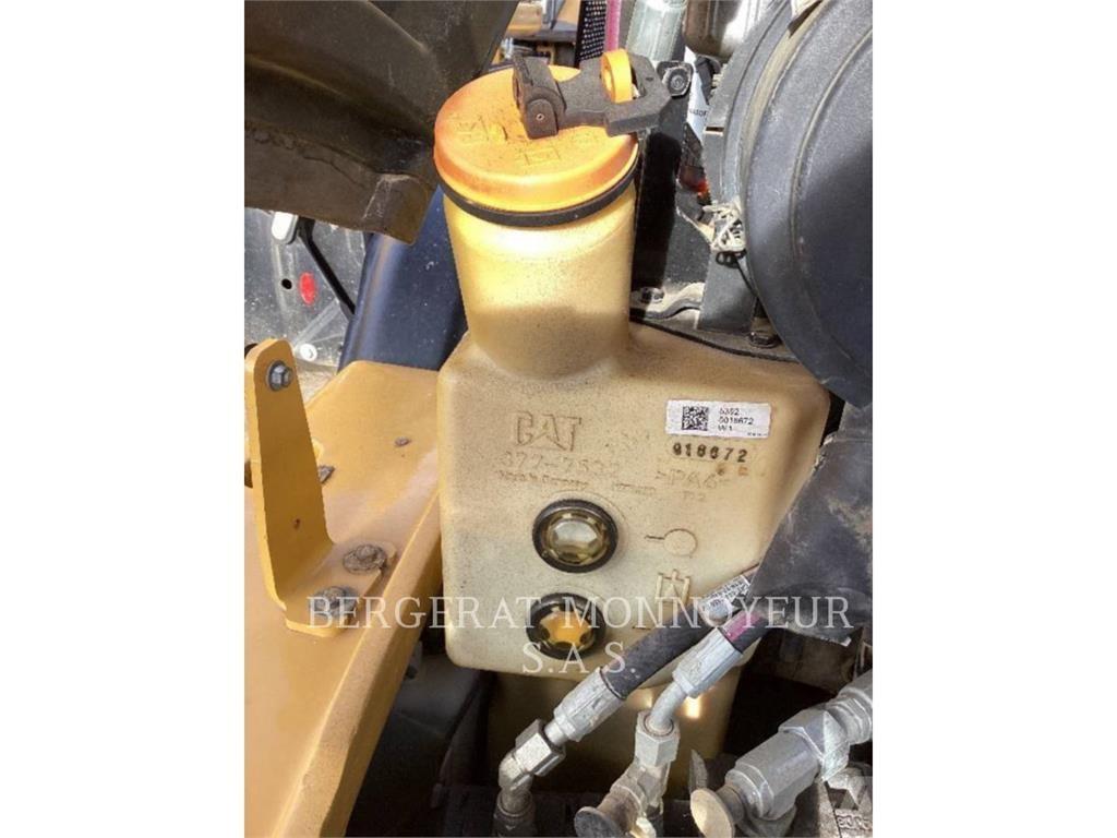 CAT 908M Pyöräkuormaajat