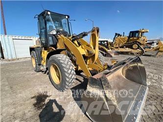 CAT 910M Pyöräkuormaajat