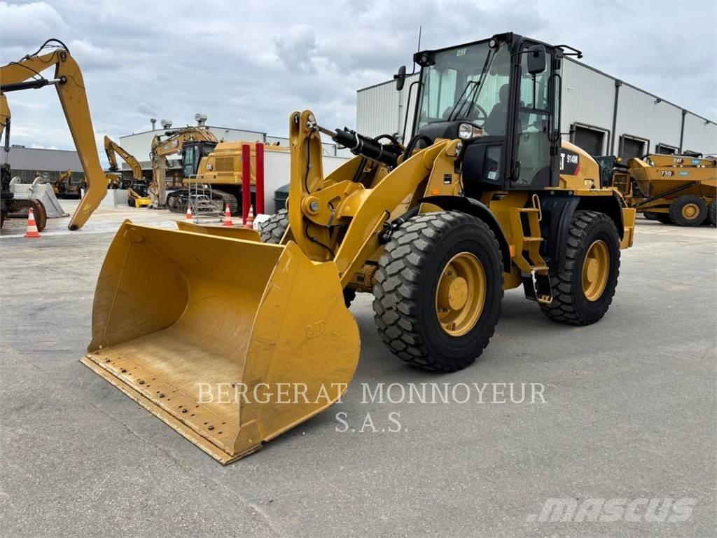 CAT 914M Pyöräkuormaajat