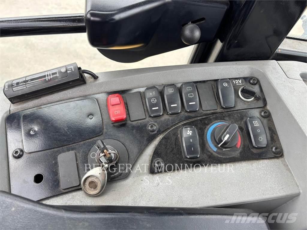 CAT 914M Pyöräkuormaajat
