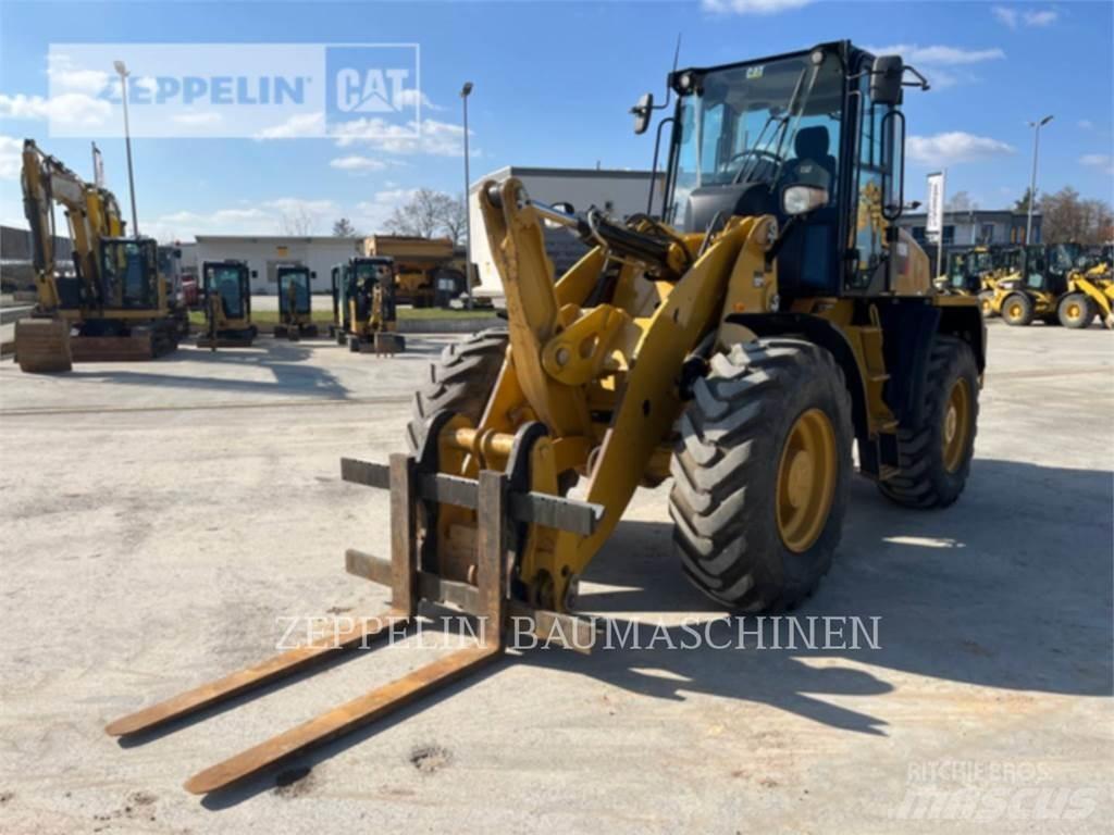 CAT 918M Pyöräkuormaajat