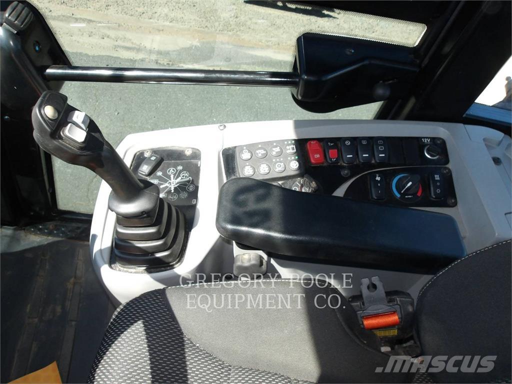 CAT 918M Pyöräkuormaajat