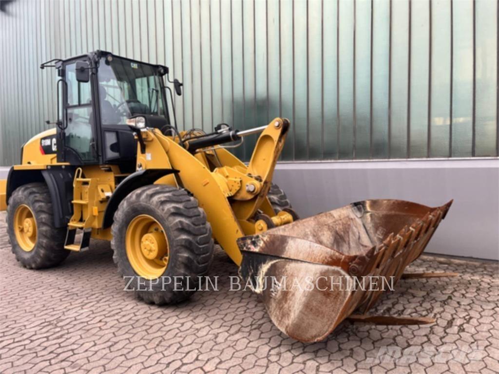 CAT 918M Pyöräkuormaajat
