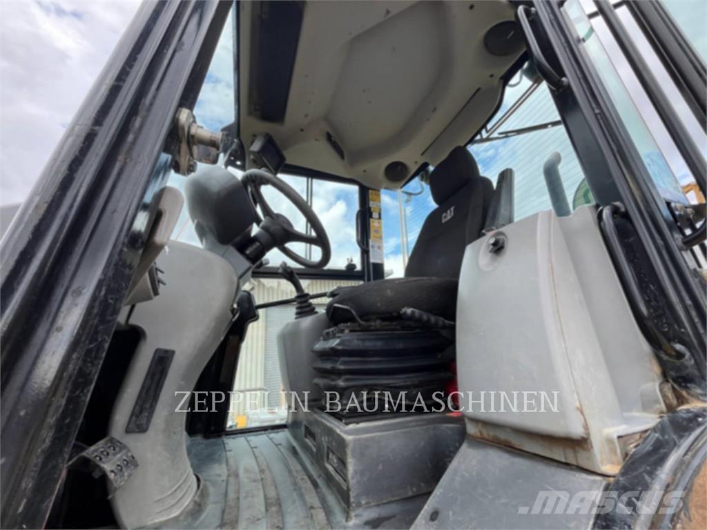 CAT 918M Pyöräkuormaajat