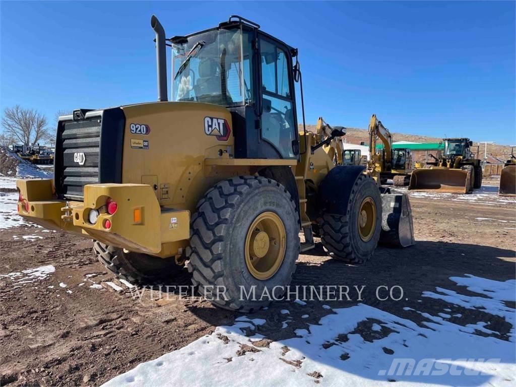 CAT 920 Pyöräkuormaajat