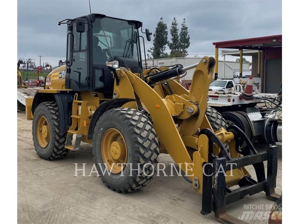 CAT 920 Pyöräkuormaajat