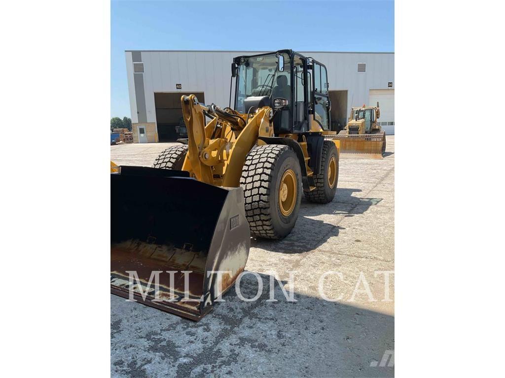 CAT 920 Pyöräkuormaajat