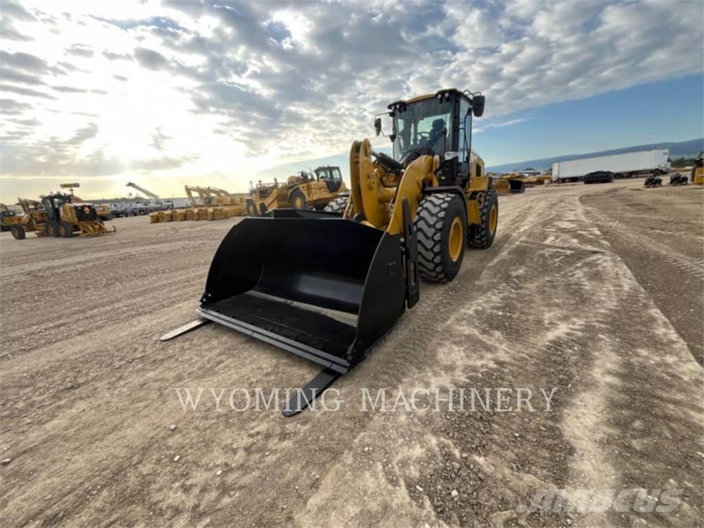 CAT 926 Pyöräkuormaajat