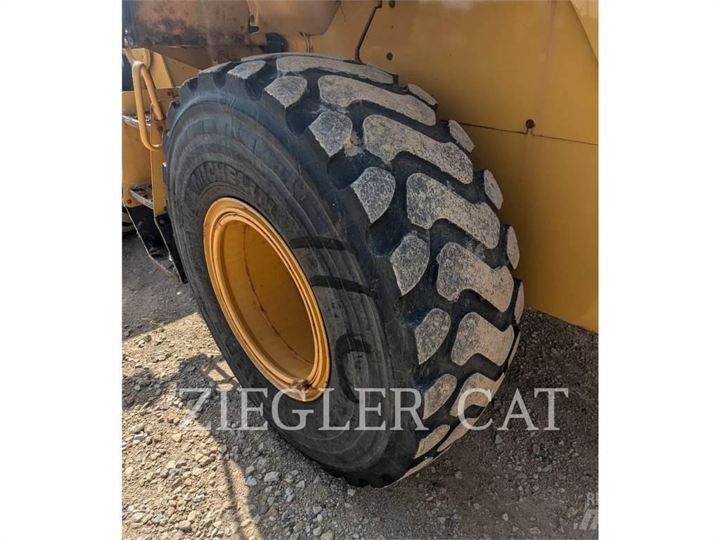 CAT 926M Pyöräkuormaajat