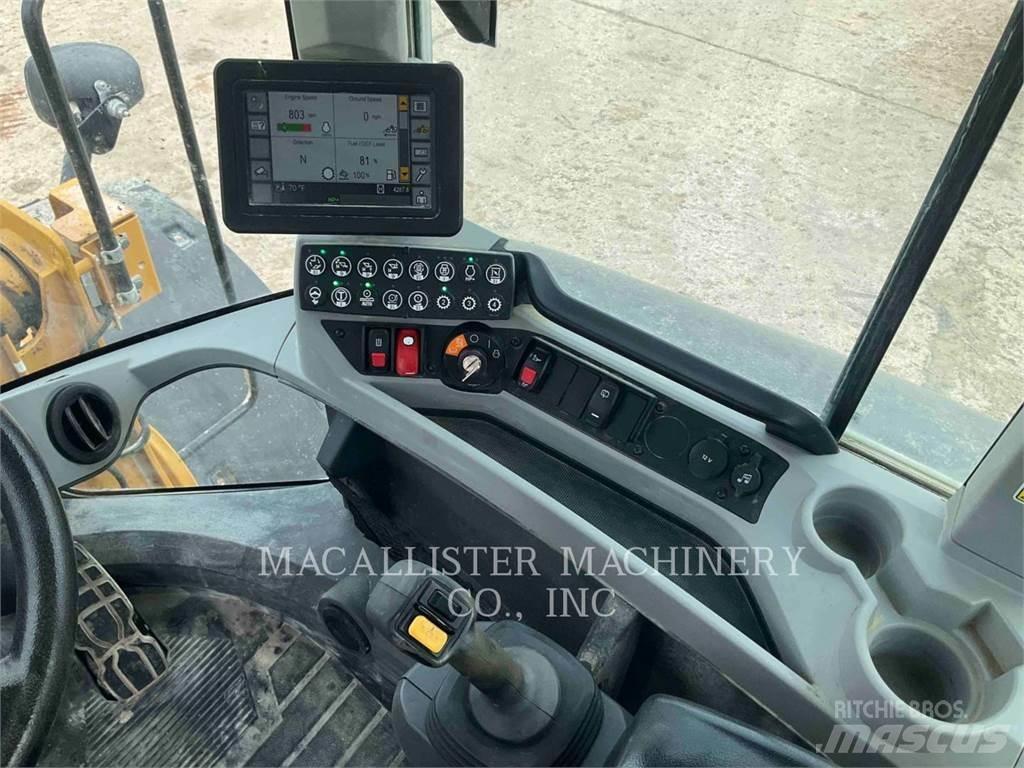 CAT 926M Pyöräkuormaajat
