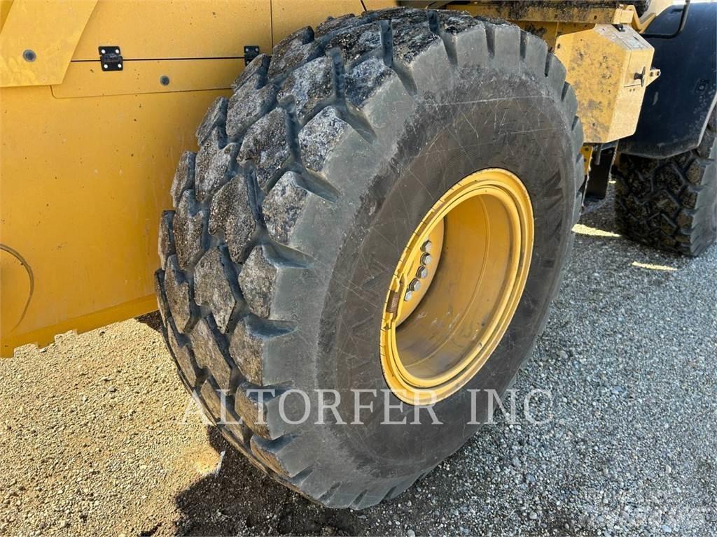 CAT 926M Pyöräkuormaajat
