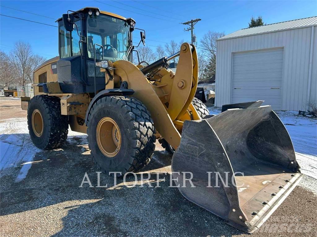 CAT 926M Pyöräkuormaajat