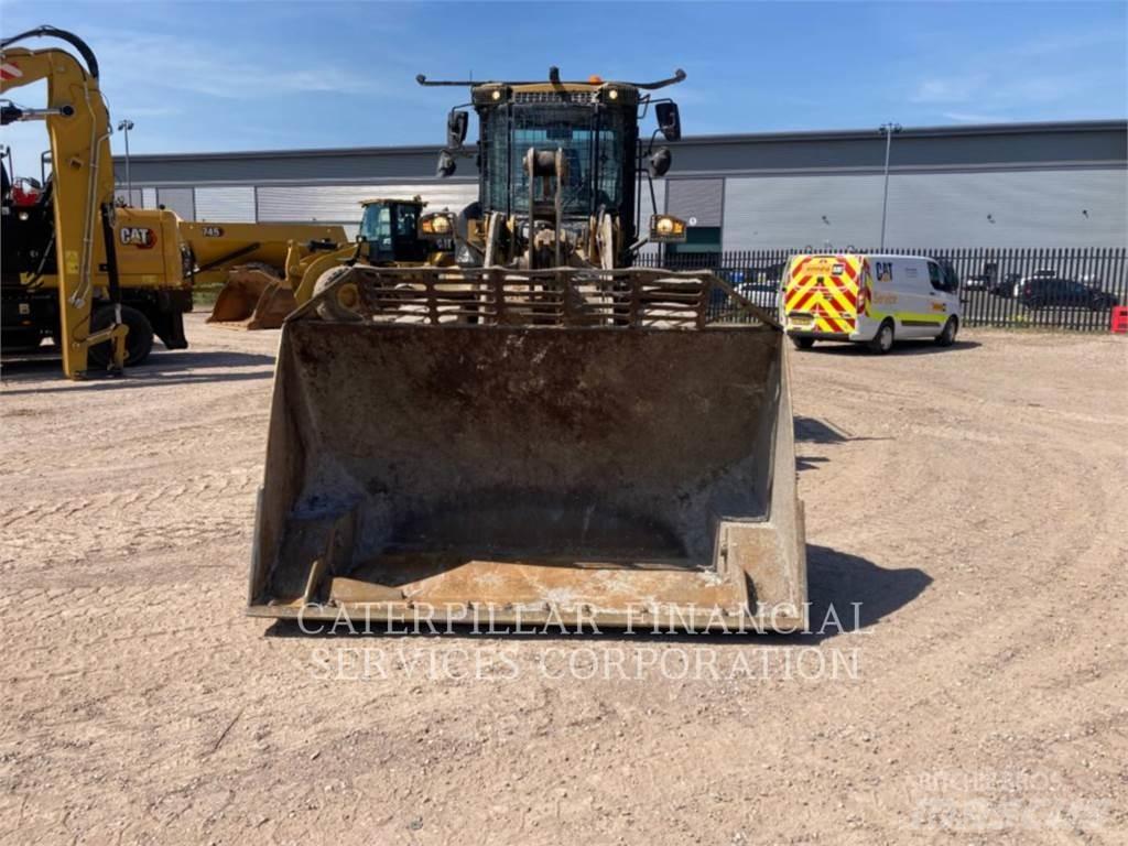 CAT 926M Pyöräkuormaajat
