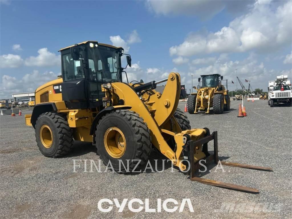 CAT 926M Pyöräkuormaajat