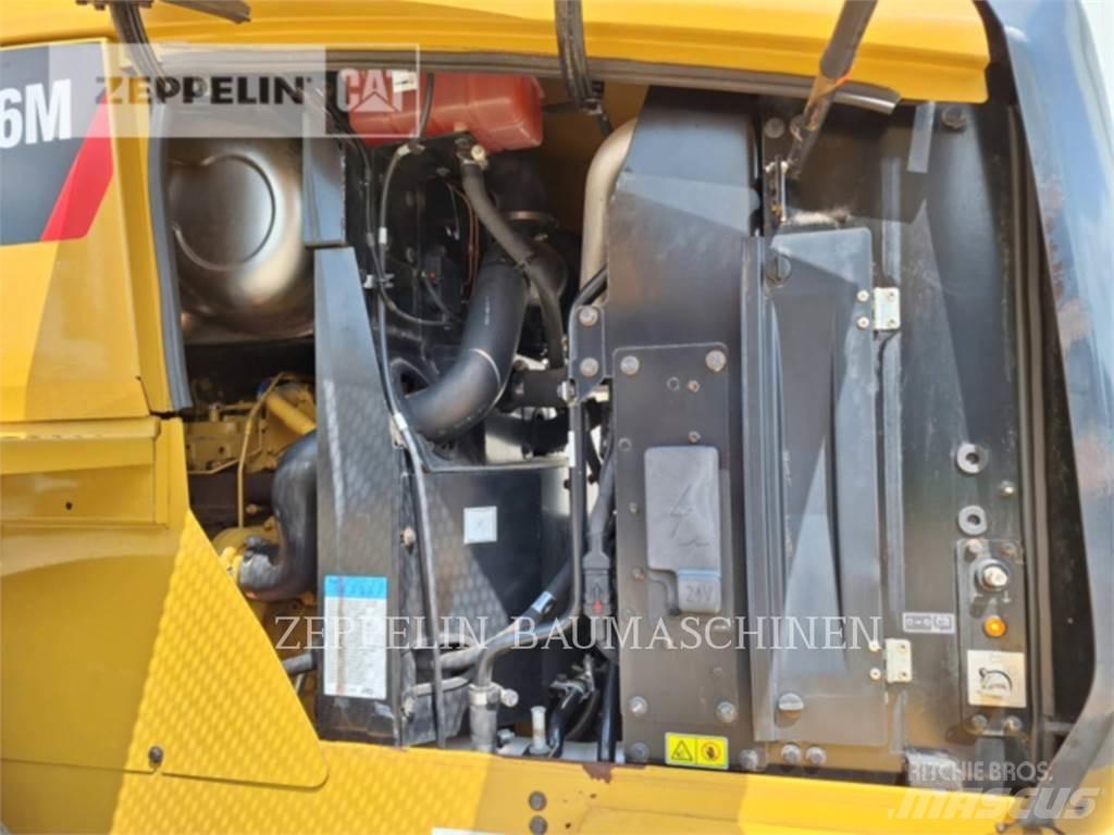 CAT 926M Pyöräkuormaajat