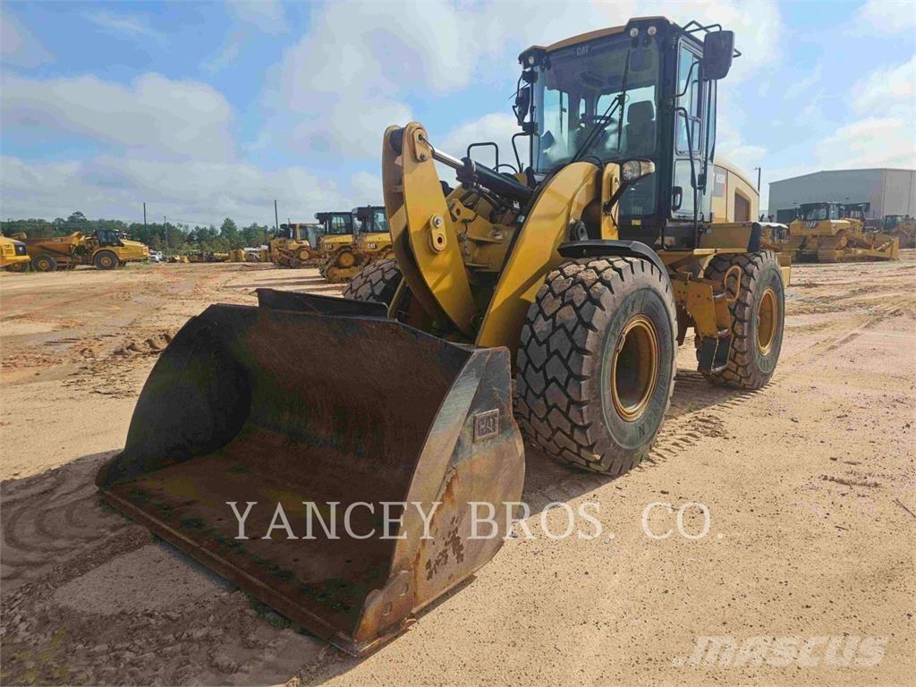 CAT 926M Pyöräkuormaajat
