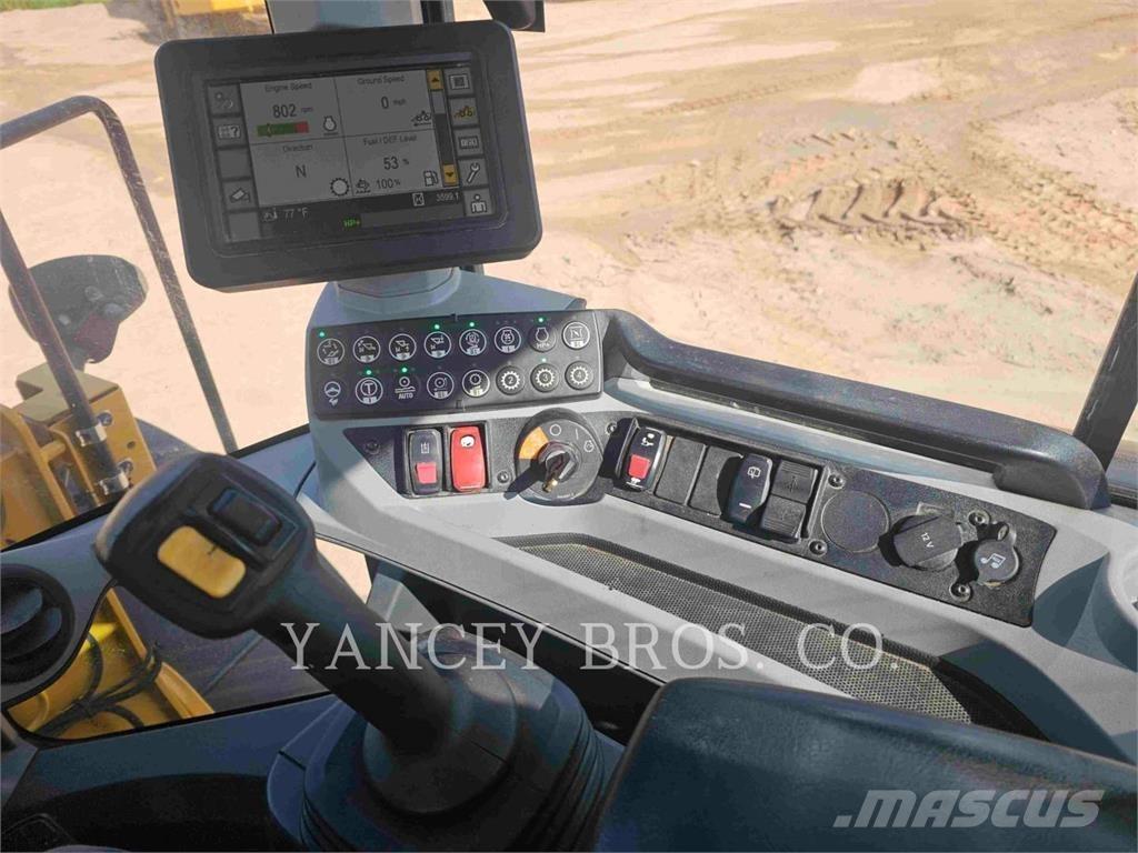 CAT 926M Pyöräkuormaajat