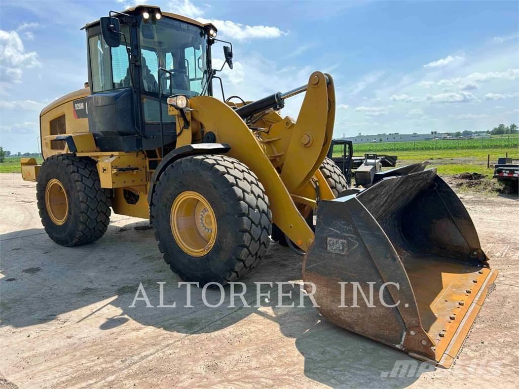 CAT 926M Pyöräkuormaajat
