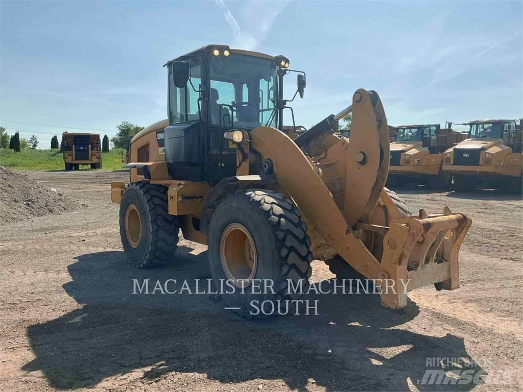 CAT 926M Pyöräkuormaajat