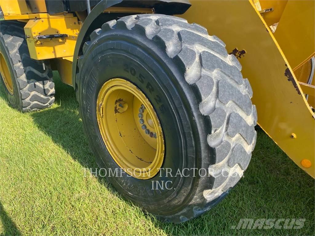 CAT 926M Pyöräkuormaajat