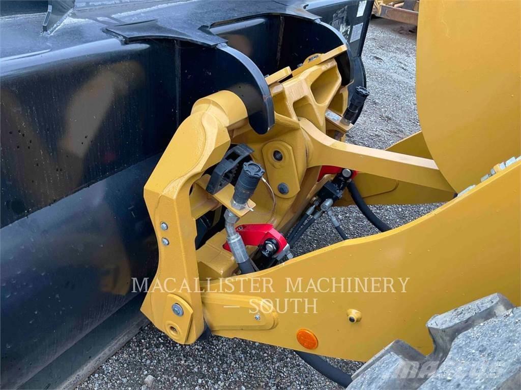 CAT 926M Pyöräkuormaajat