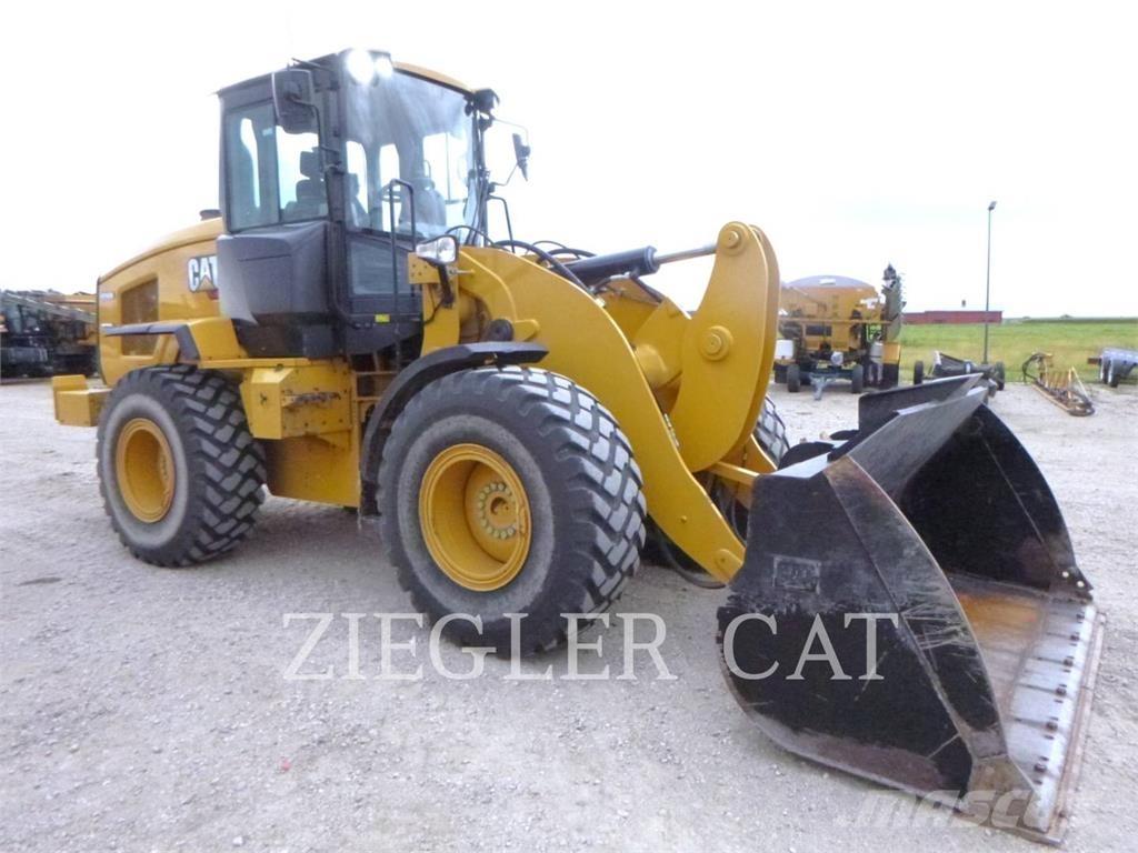 CAT 926M Pyöräkuormaajat